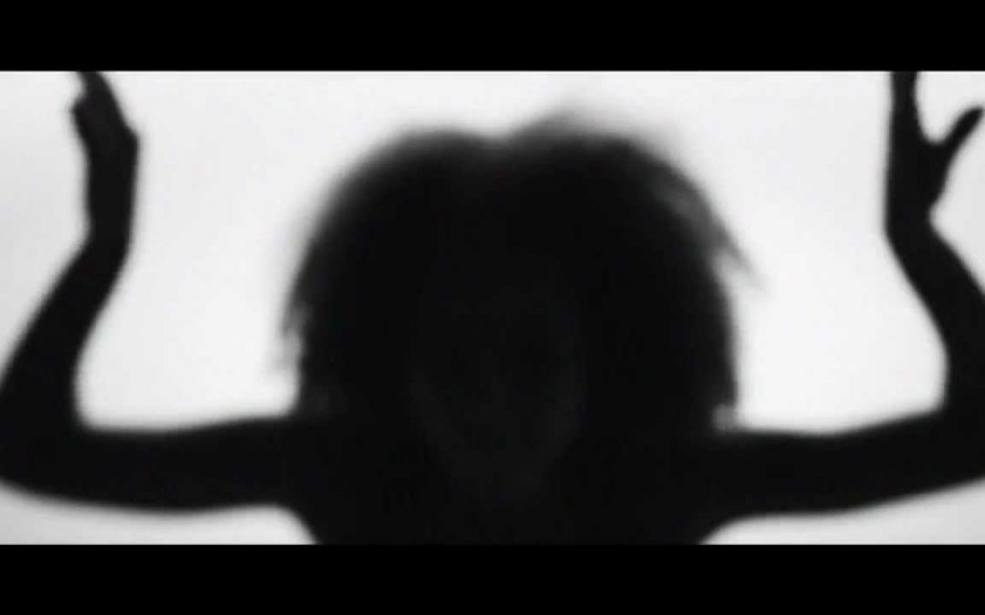 Eric Hutchinson – The Basement