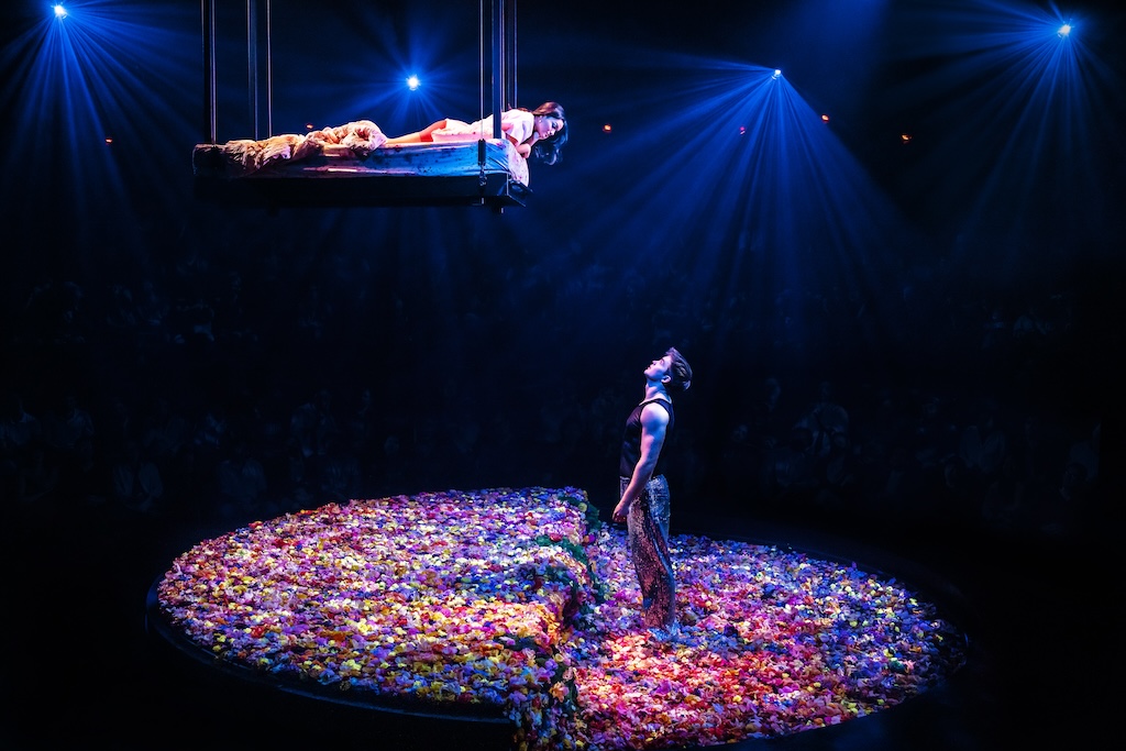 Pressfoto av Matthew Murphy &amp; Evan Zimmerman - Rachel Zegler (Juliet) och Kit Connor (Romeo)